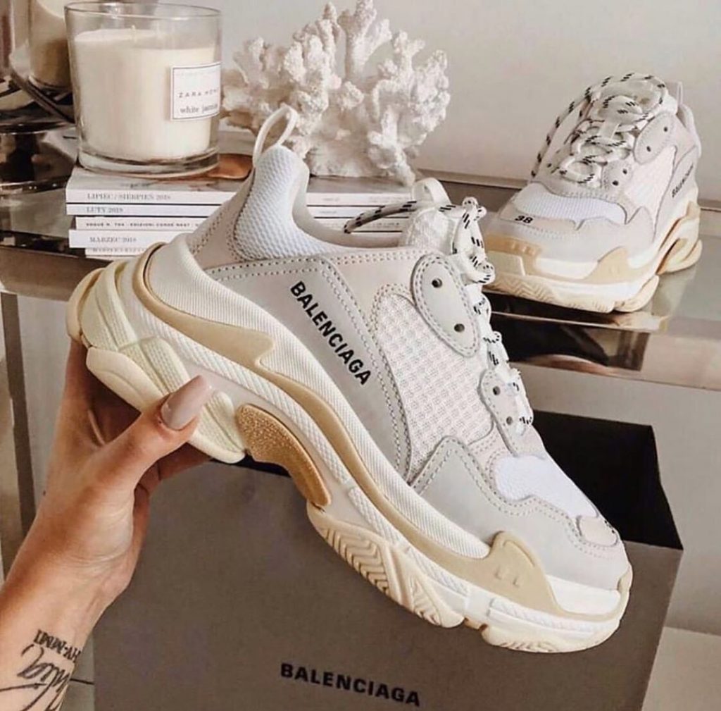 balenciaga tee white